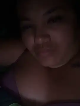 Snapshot of antoniamiller69 chatting on December 18, 12:06 am antoniamiller69 online show from December 18, 12:06 am