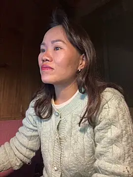 Snapshot of Saomai25 chatting on December 17, 10:21 am Saomai25 online show from December 17, 10:21 am