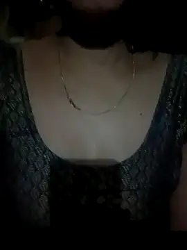 Snapshot of diksha--s chatting on February 22, 8:29 pm diksha--s online show from February 22, 8:29 pm