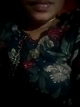 Snapshot of diksha--s chatting on May 20, 4:57 pm diksha--s online show from May 20, 4:57 pm