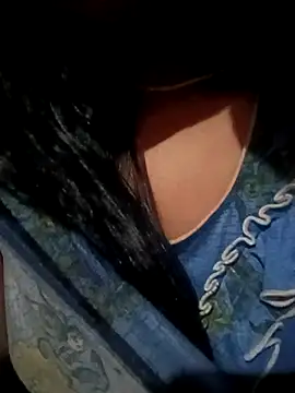 Snapshot of diksha--s chatting on May 24, 4:28 am diksha--s online show from May 24, 4:28 am