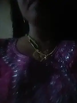 Snapshot of diksha--s chatting on May 31, 6:04 pm diksha--s online show from May 31, 6:04 pm