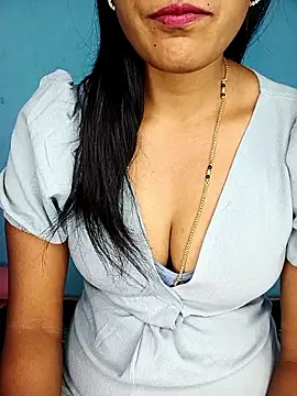 Snapshot of Deepa_telugu chatting on February 9, 9:13 am Deepa telugu online show from February 9, 9:13 am