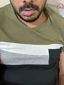 Handsome8677 online show from November 9, 10:30 pm