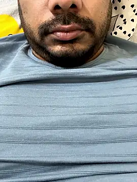 Handsome8677 online show from January 16, 9:41 pm