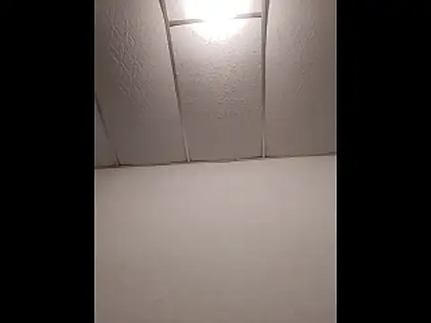 Snapshot of Teressa_Love chatting on November 18, 9:36 am Teressa Love online show from November 18, 9:36 am