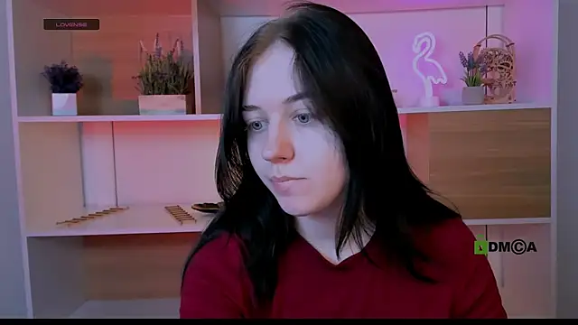 Snapshot of miki_ti chatting on November 12, 6:03 am miki ti online show from November 12, 6:03 am