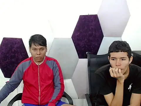 RayStewart  online show from November 21, 2:32 am