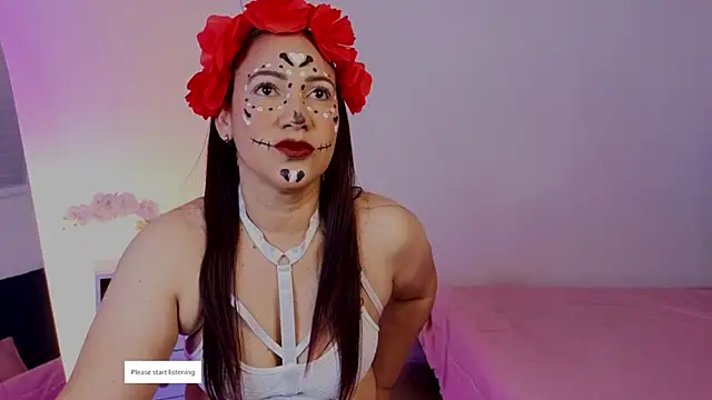 Snapshot of RubieBlaze chatting on October 31, 8:21 pm RubieBlaze online show from October 31, 8:21 pm