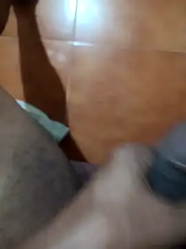 Snapshot of bullamon6549 chatting on November 1, 5:26 pm bullamon6549 online show from November 1, 5:26 pm