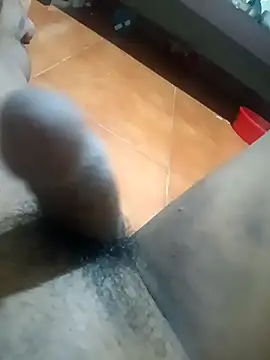 Snapshot of bullamon6549 chatting on November 11, 5:35 pm bullamon6549 online show from November 11, 5:35 pm