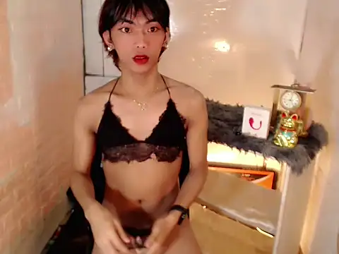 HaileyPresly online show from April 20, 7:04 pm