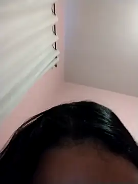 Snapshot of Yse_Morena chatting on December 14, 8:30 am Yse Morena online show from December 14, 8:30 am