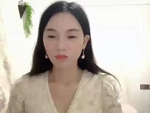 Snapshot of Keke-Baby170 chatting on November 2, 1:57 pm Keke-Baby170 online show from November 2, 1:57 pm