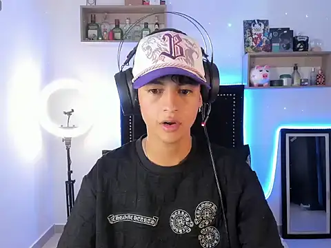 Alejo Desire online show from November 14, 4:44 am