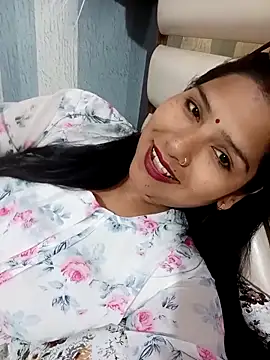 Vanshika1432 online show from October 26, 5:46 am