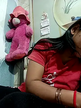 Vanshika1432 online show from November 15, 2:46 pm