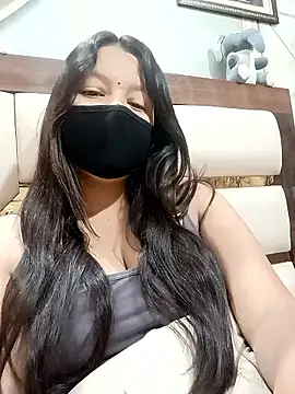 Vanshika1432 online show from January 7, 5:10 am