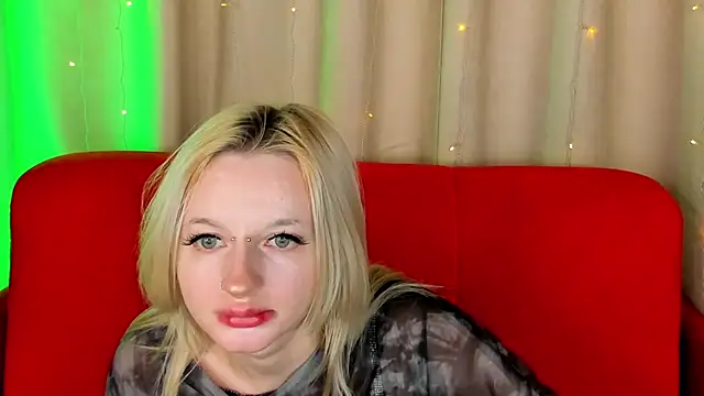 AlessaKiss online show from November 30, 1:53 am