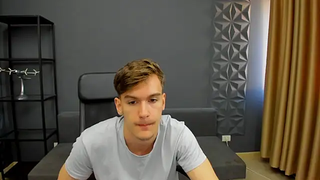 BradyFlint online show from April 21, 4:30 am