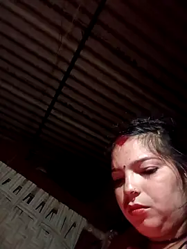 Snapshot of M-MAYA chatting on December 1, 9:20 pm M-MAYA online show from December 1, 9:20 pm