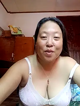 Snapshot of lovenaya chatting on October 17, 2:48 am lovenaya online show from October 17, 2:48 am