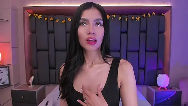 Snapshot of TanyaBello chatting on November 18, 2:21 pm TanyaBello online show from November 18, 2:21 pm