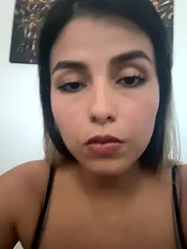 valentinaa99 online show from October 25, 9:20 pm