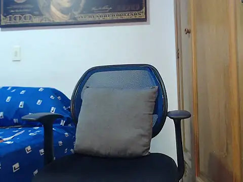 Snapshot of stefanodangelo chatting on November 11, 3:17 am stefanodangelo online show from November 11, 3:17 am