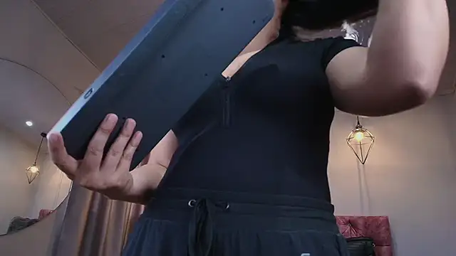 Snapshot of ivy_bonnie chatting on November 21, 12:15 pm ivy bonnie online show from November 21, 12:15 pm