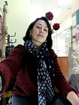 Snapshot of Luna_7777 chatting on November 18, 11:36 am Luna 7777 online show from November 18, 11:36 am