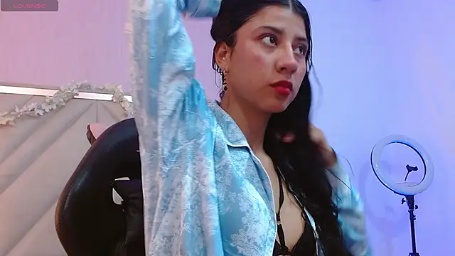 Adisson Tay online show from November 20, 4:12 am