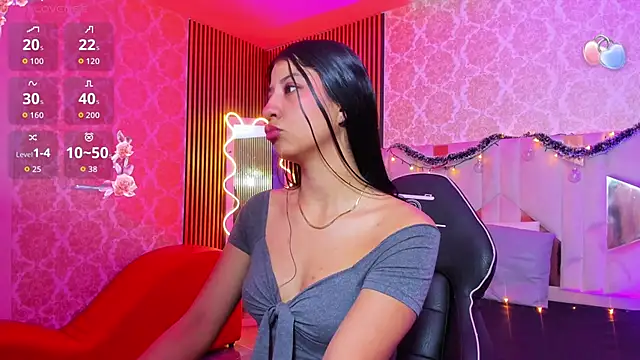 Snapshot of Adisson_Tay chatting on December 19, 11:39 am Adisson Tay online show from December 19, 11:39 am