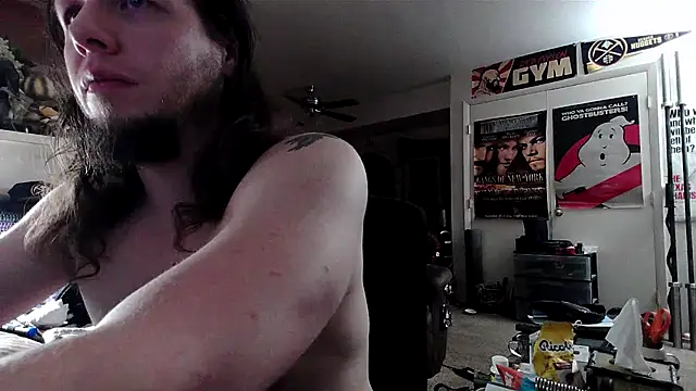 biggerisbetter12 online show from October 20, 10:27 am