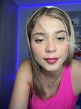 Snapshot of _Alicee_1 chatting on November 15, 1:25 am Alicee 1 online show from November 15, 1:25 am