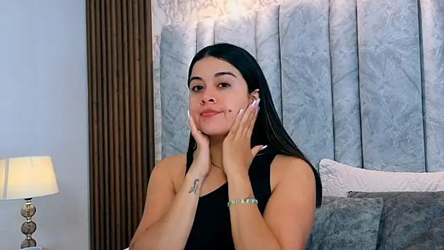 goddessfeetxx online show from April 7, 8:20 pm