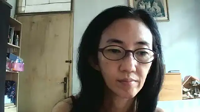 princessD077 online show from December 19, 2:29 am