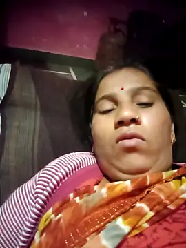 Snapshot of OliveGreen22 chatting on November 6, 11:59 pm OliveGreen22 online show from November 6, 11:59 pm