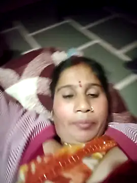 Snapshot of OliveGreen22 chatting on November 25, 4:07 pm OliveGreen22 online show from November 25, 4:07 pm