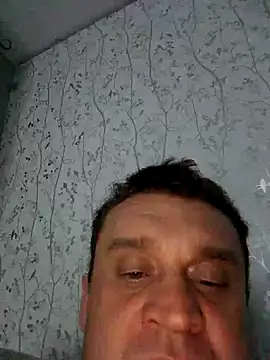 Snapshot of PeteR1987- chatting on November 25, 8:20 pm PeteR1987- online show from November 25, 8:20 pm