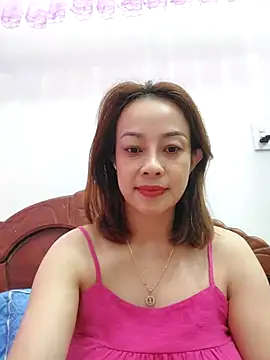 Snapshot of Baby-bigboobs20 chatting on October 27, 6:34 pm Baby-bigboobs20 online show from October 27, 6:34 pm