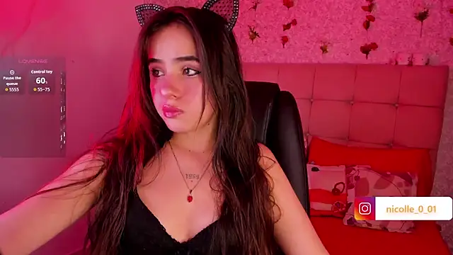 Snapshot of amelia_ferrerx chatting on November 30, 3:10 am amelia ferrerx online show from November 30, 3:10 am