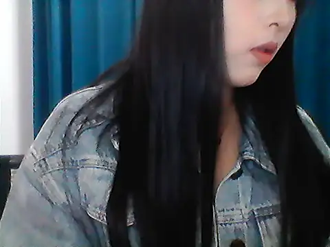 zxcvbnmqwas213 online show from October 19, 3:01 pm