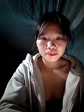 linh-miu99 online show from December 14, 5:51 pm