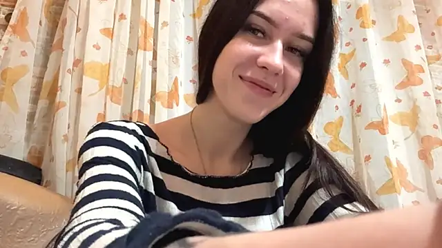 LoreleiFolta online show from November 3, 11:15 pm