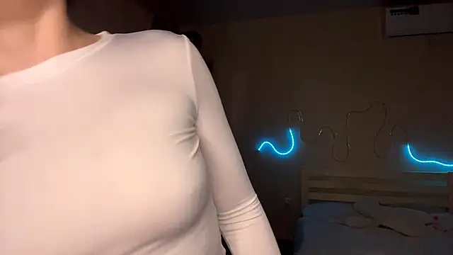 MyraLitterers online show from April 8, 4:18 pm