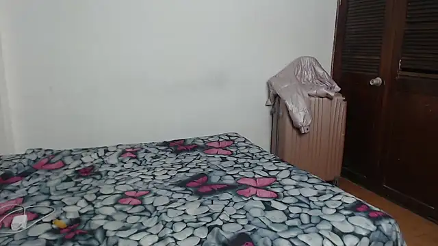  camila trans  online show from November 28, 1:30 am