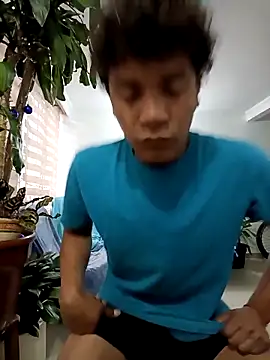 Snapshot of Gh_garciaz chatting on December 19, 11:17 am Gh garciaz online show from December 19, 11:17 am