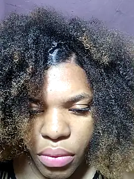 Snapshot of Kailyyhot chatting on November 13, 5:17 am Kailyyhot online show from November 13, 5:17 am