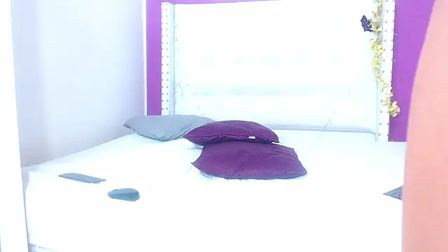 innocent sexybaby online show from November 28, 4:20 pm